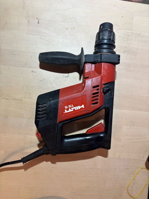 Περιστροφικό κρουστικό δράπανο Hilti TE 5 SDS Plus μεταχειρισμένο