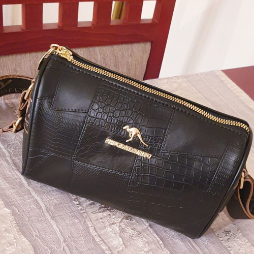 Shoulder bag new black without tag