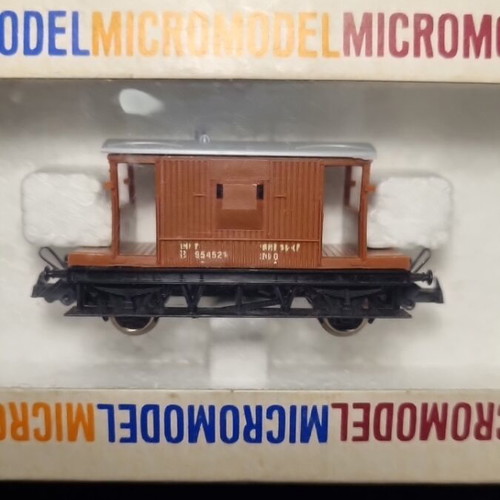 Lima collectible train model N scale, pack of 4, new