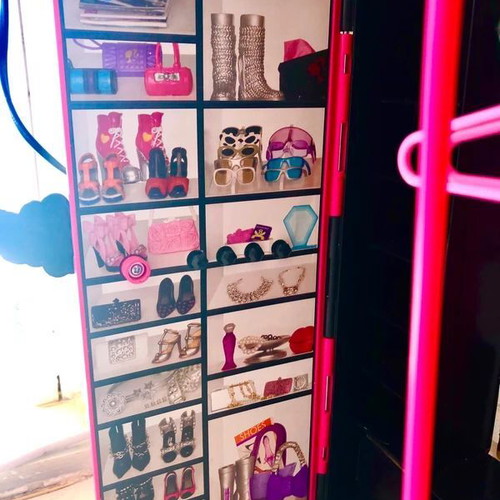 Barbie Wardrobe 2011/2012 like new with lamp