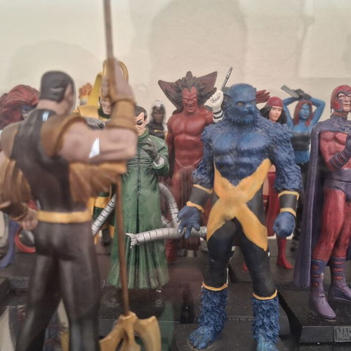 Marvel Official Collection 46 Figures used, Eaglemoss set