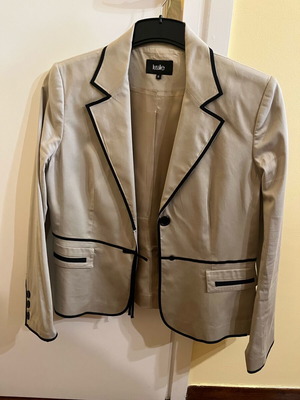 Lussile beige jacket like new