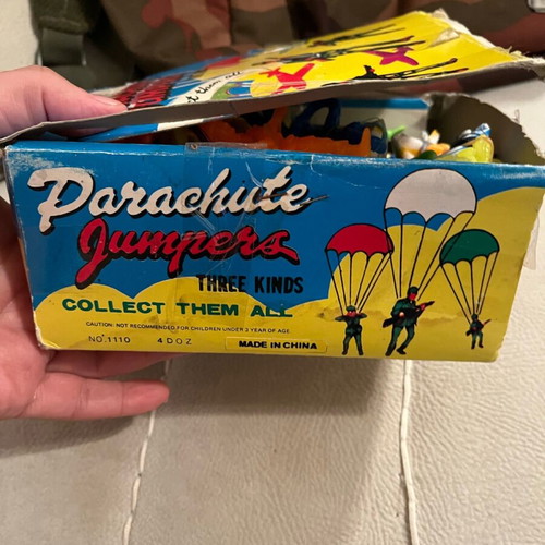 Parachute jumpers 70s-80s new pack of 65 with box
