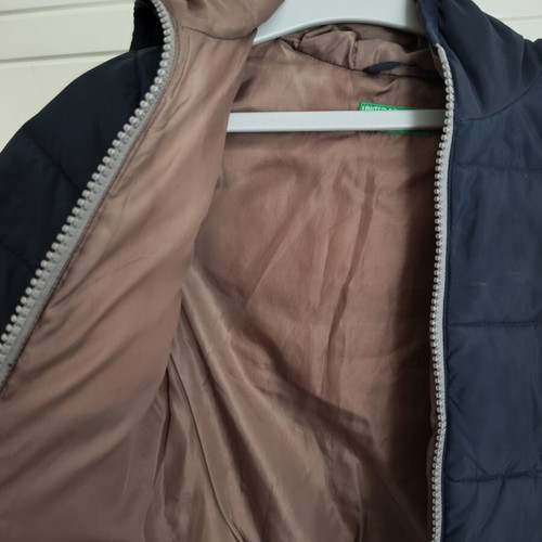 Benetton children's jacket like new, size 2 years, black
