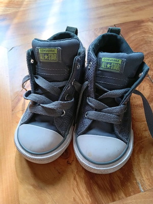 Παπούτσια Converse All Star νούμερο 24 σαν καινούργιο, γκρι
