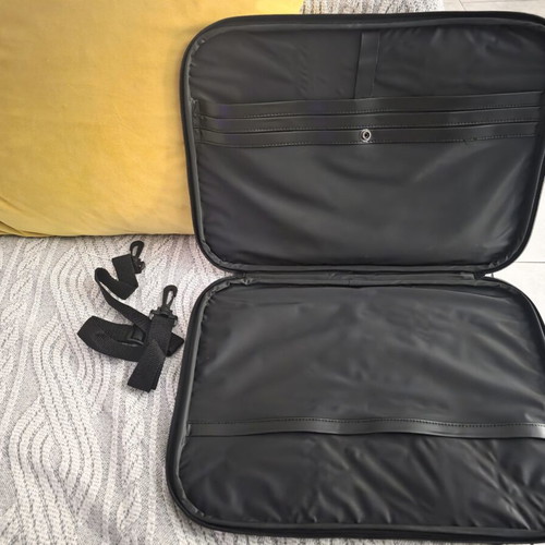 Leather Briefcase for Sheet Music new, black with embroidered treble clef