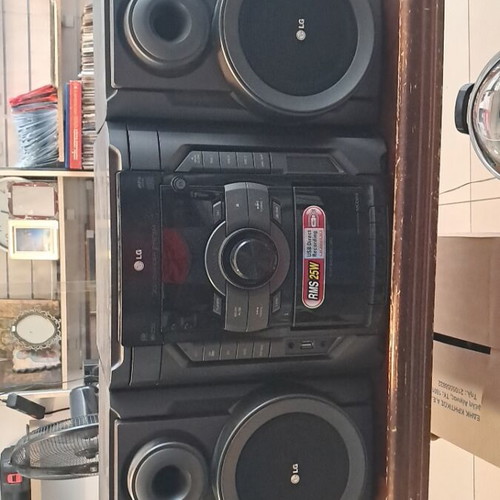 LG stereo system used, needs service