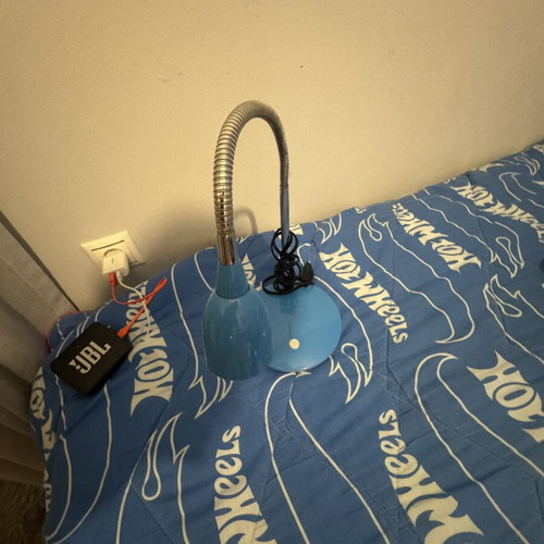 Desk lamp like new, room lighting