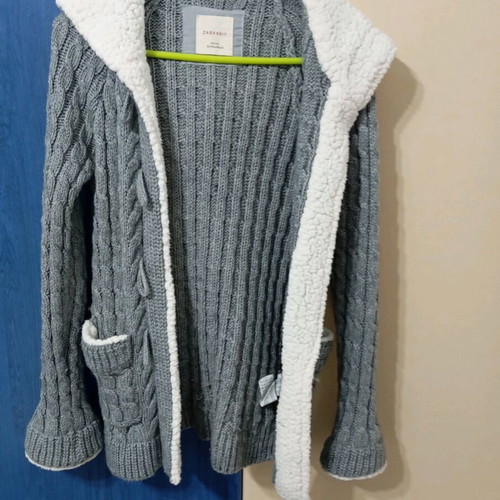 Zara thick cardigan like new, white and gray, size S