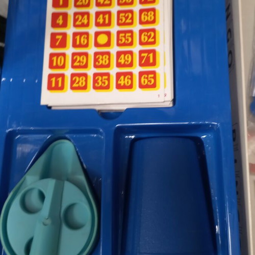 Super Bingo board game like new, classic for ages 7 to 97