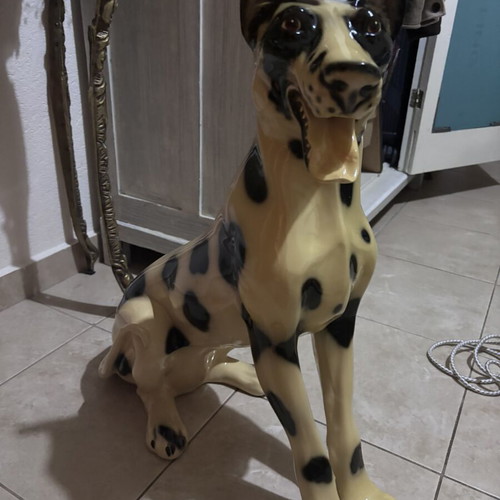 Porcelain dog like new