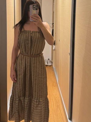 Zara dress with gold thread new, size XS