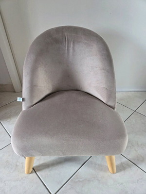A-S Ulysse Brown children's armchair like new
