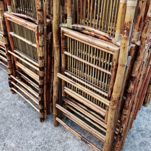 Bamboo folding chairs used, pack of 60 pieces
