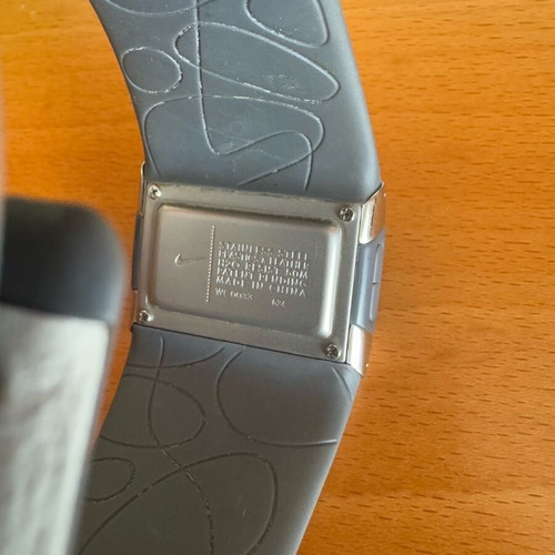 Nike sports watch women's used, white, battery needed