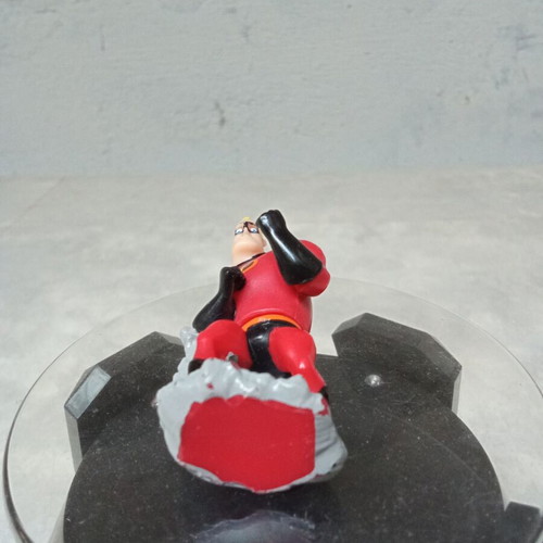 Mr Incredible collectible figure used, 2000s decade