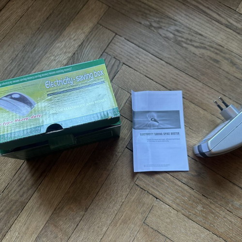 Electricity saving box