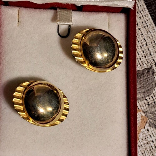 Vintage earrings like new, pack of 5 pairs