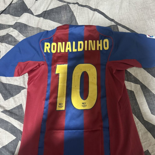 Barcelona FC Ronaldinho 2005/06 Nike jersey used, authentic