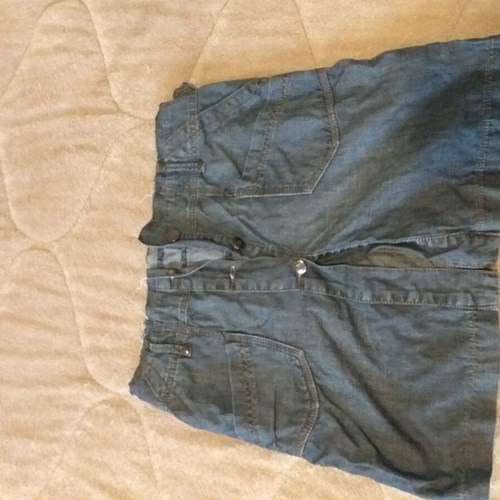 American skirt like new, excellent condition, size S