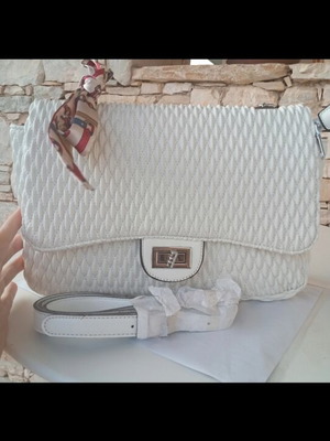 Crossbody bag with strap, white