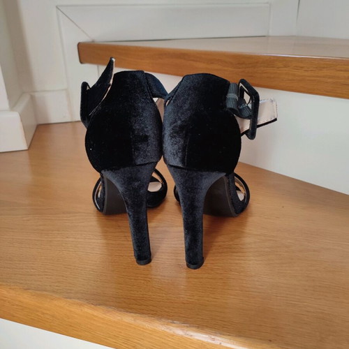 Velvet women's strap heels like new, size 37, black