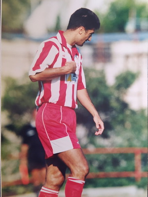 Olympiacos large photo like new