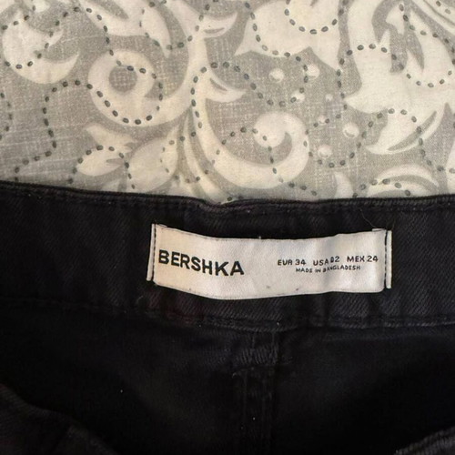 Bershka black denim shorts with studs, size XS 34, like new