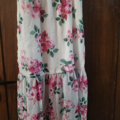 Guess original new dress, size M, off-shoulder floral