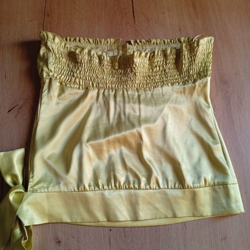 Toi&Moi satin strapless blouse lime size M like new