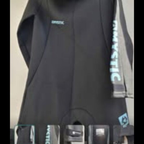 Mystic neoprene-shark skin jacket new, black and grey