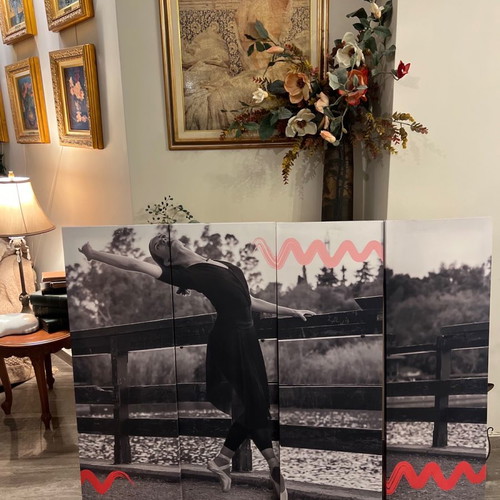 Painting used with four pieces