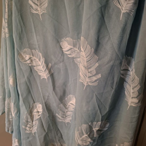 Curtain aquamarine with white embroidered feathers, like new, 450x275cm