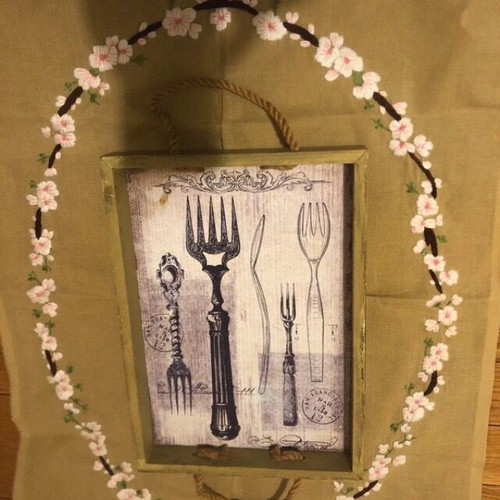 Wooden tray frame with rope handles like new