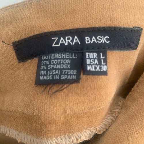 Zara suede skirt beige like new, size L