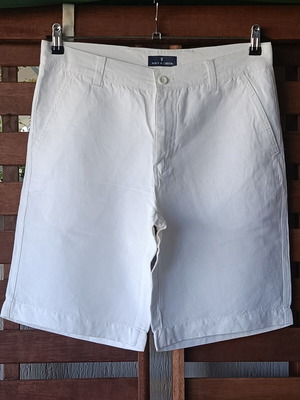Navy & Green λευκή ανδρική βερμούδα σαν καινούργιο, μέγεθος 50