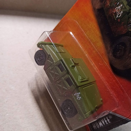 Matchbox Jurassic World Fallen Kingdom 2018 Humvee Hummer new