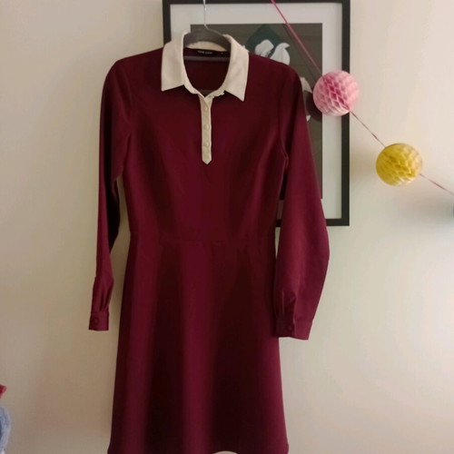 burgundy dress with white collar Dress, Renaissance Queen w/ Crown  A Masquerade Costume