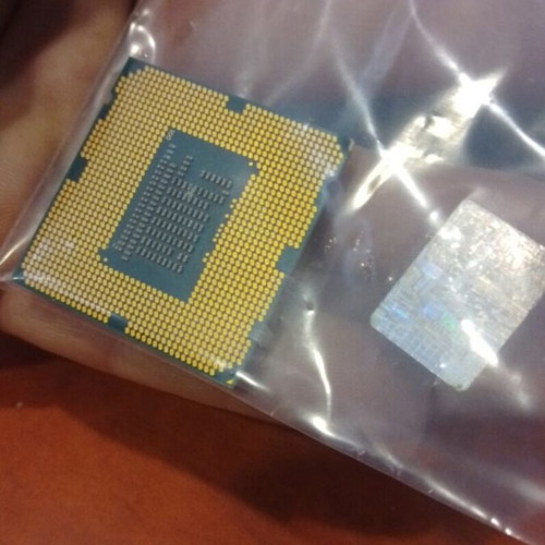Intel Core i3-3220 CPU like new, 3.30GHz Ivy Bridge LGA1155