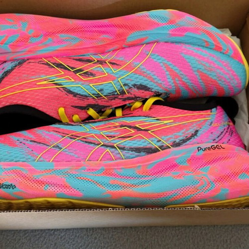 Asics Nimbus 25 athletic shoes like new, multicolor size 43.5