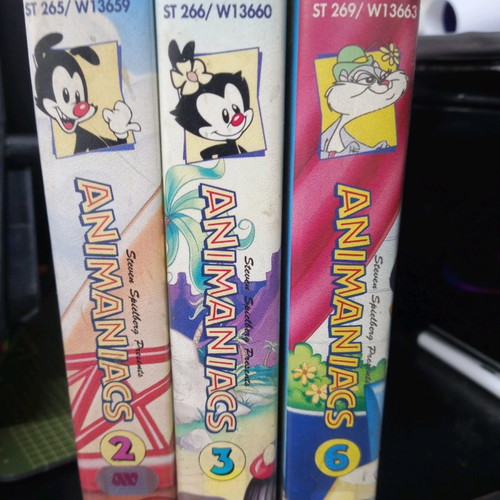Animaniacs VHS tapes used, pack of 3