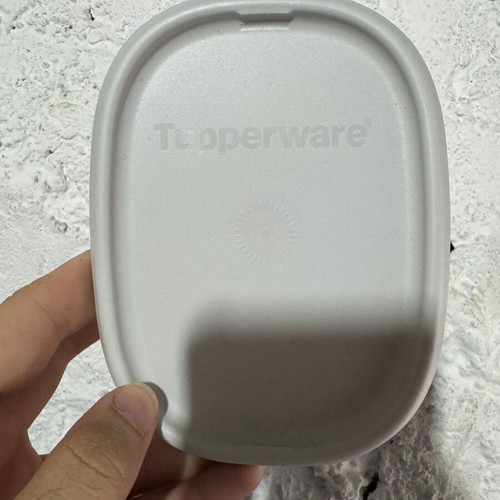 Tupperware food container 540ml