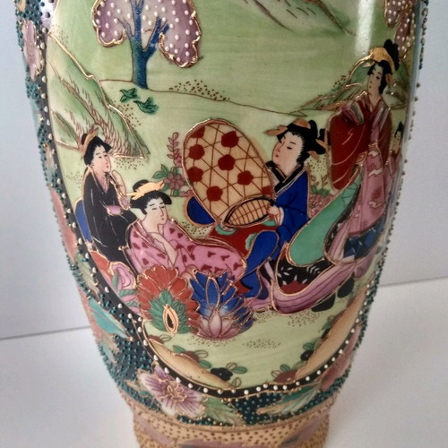 Satsuma vase used, height 26cm