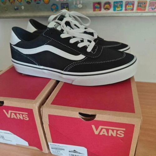 Vans Brooklyn LS sneakers, black and white, size 38