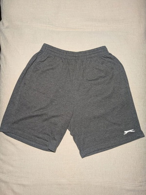 Slazenger men's casual shorts gray medium cotton-polyester like new