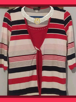 Blouse with beautiful color combinations and design, like new, size L