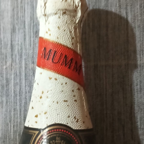 Mumm Champagne Cordon Rouge Brut new, Reims France