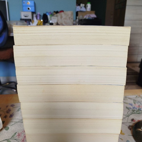 Lee Child book set like new, 6 mini books in Greek
