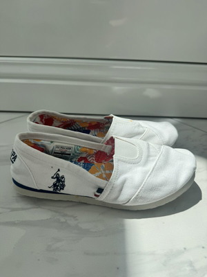 U.S. Polo Assn. white slip on espadrilles used, size 36