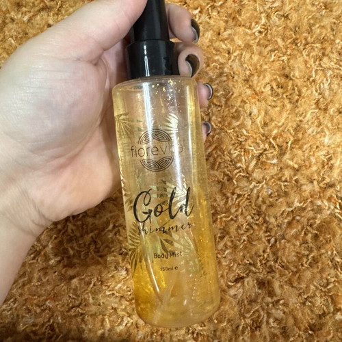Body mist used with shimmer
